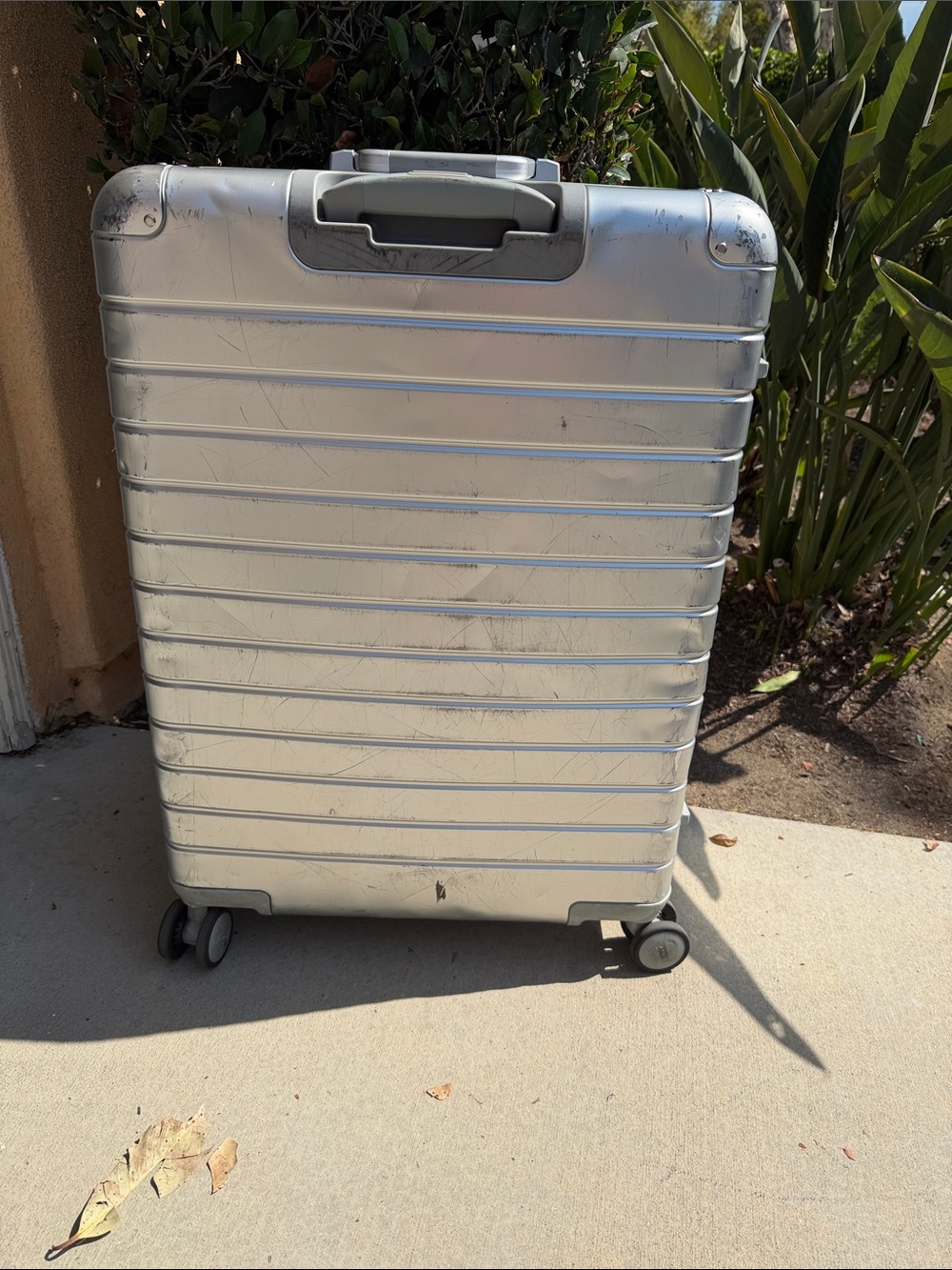 Away The Large Aluminum Edition Checked Luggage in Silver - Picture 7 of 13